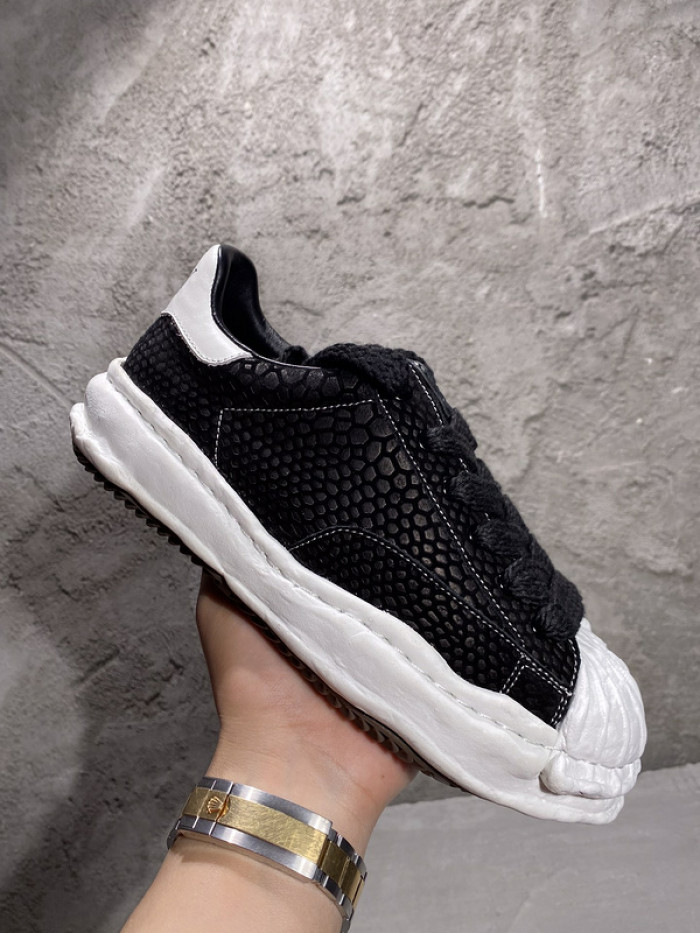 Ma*s*n mihara yasuhiro sneaker
