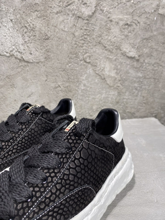 Ma*s*n mihara yasuhiro sneaker