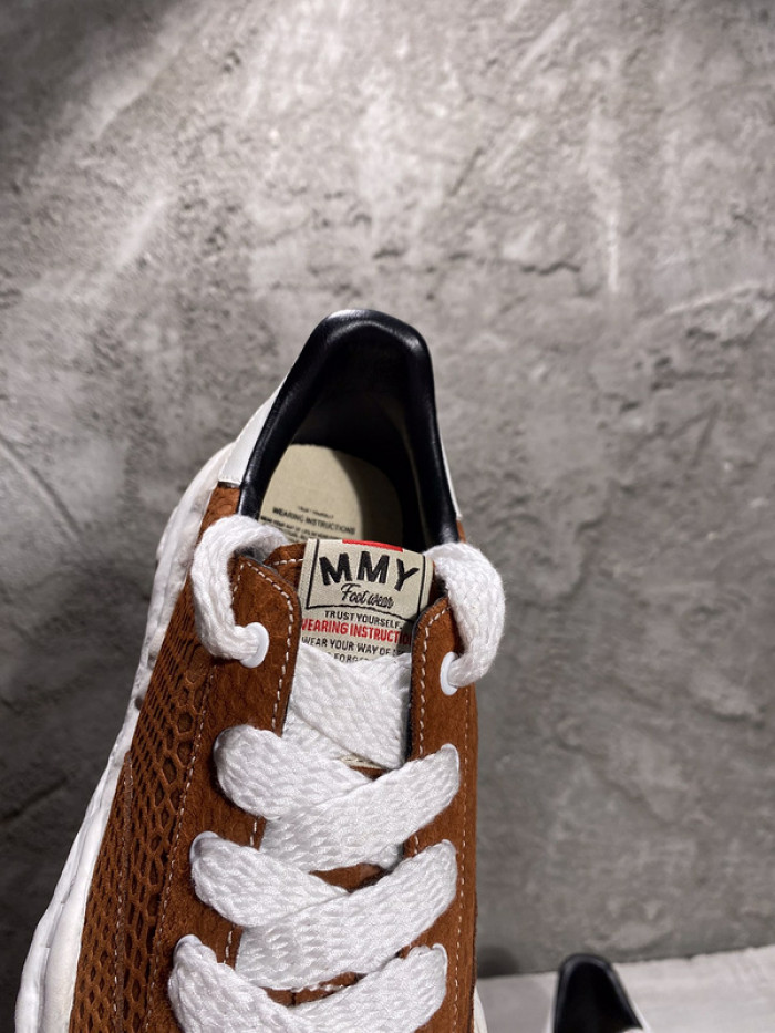 Ma*s*n mihara yasuhiro sneaker