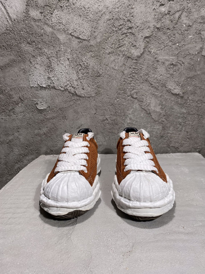 Ma*s*n mihara yasuhiro sneaker