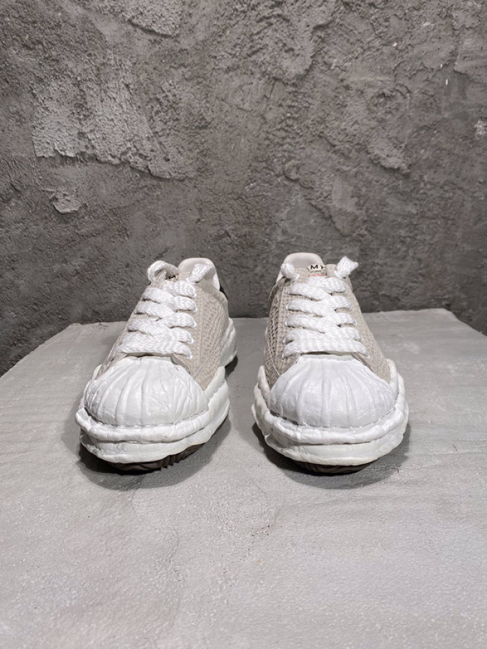 Ma*s*n mihara yasuhiro sneaker