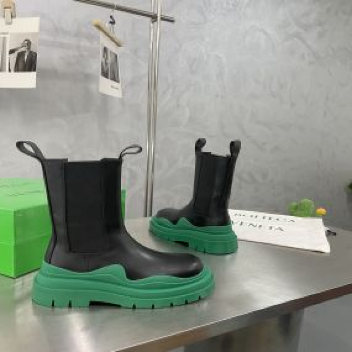 bo*te*ga Ve*ne*ta boots