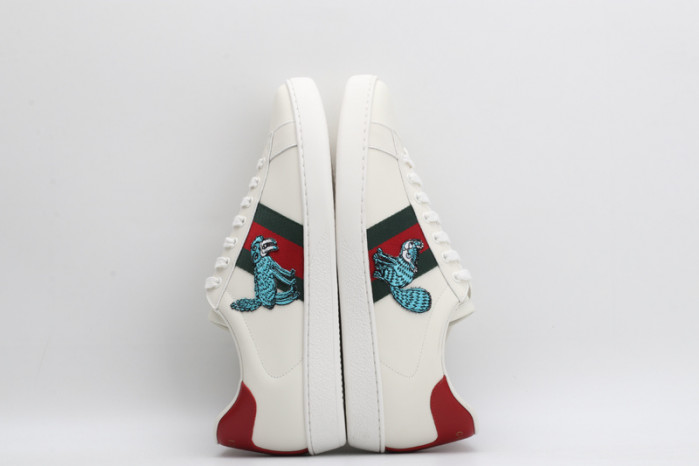 gi ace embroidered low-top sneaker