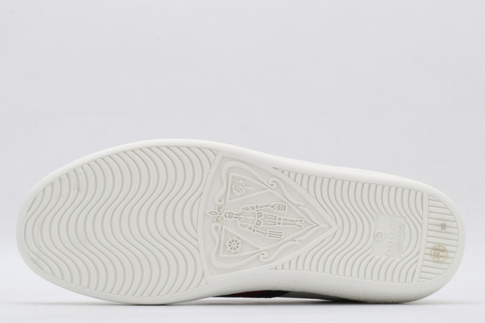 gi ace embroidered low-top sneaker