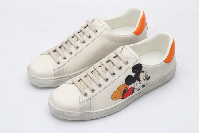 gi ace embroidered low-top sneaker