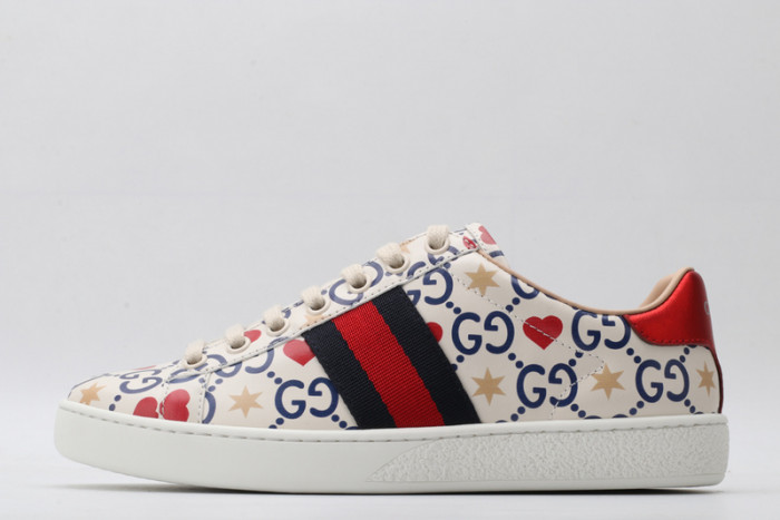 gi ace embroidered low-top sneaker
