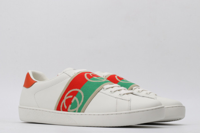 gi ace embroidered low-top sneaker