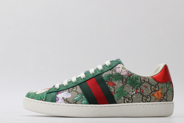gi ace embroidered low-top sneaker