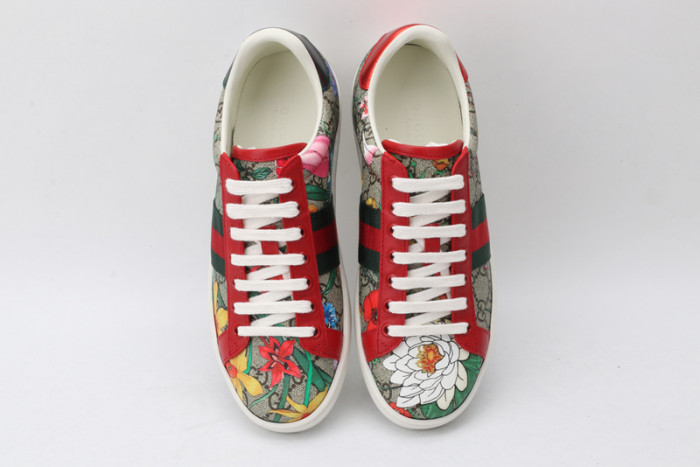 gi ace embroidered low-top sneaker