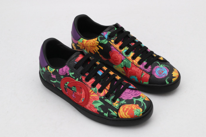 gi ace embroidered low-top sneaker