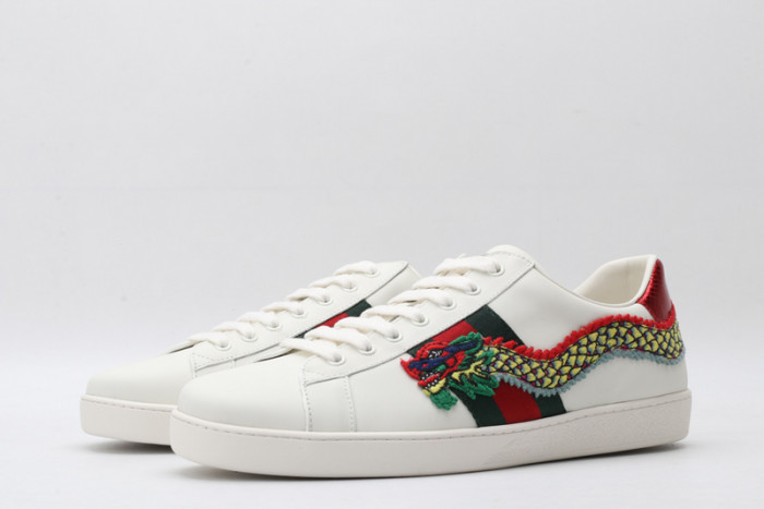 gi ace embroidered low-top sneaker