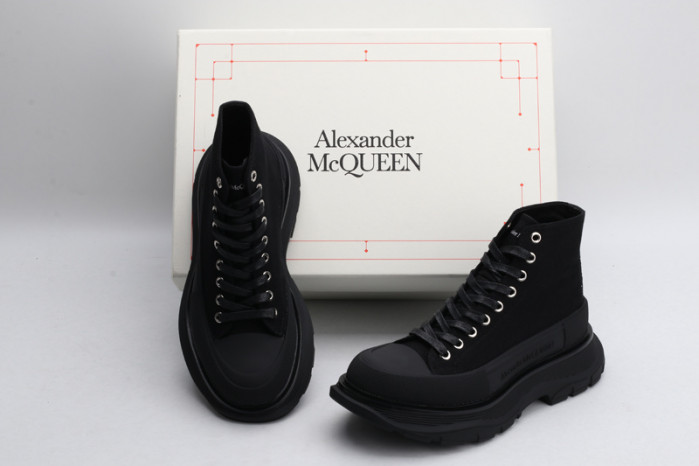 alex mcqu sneakers