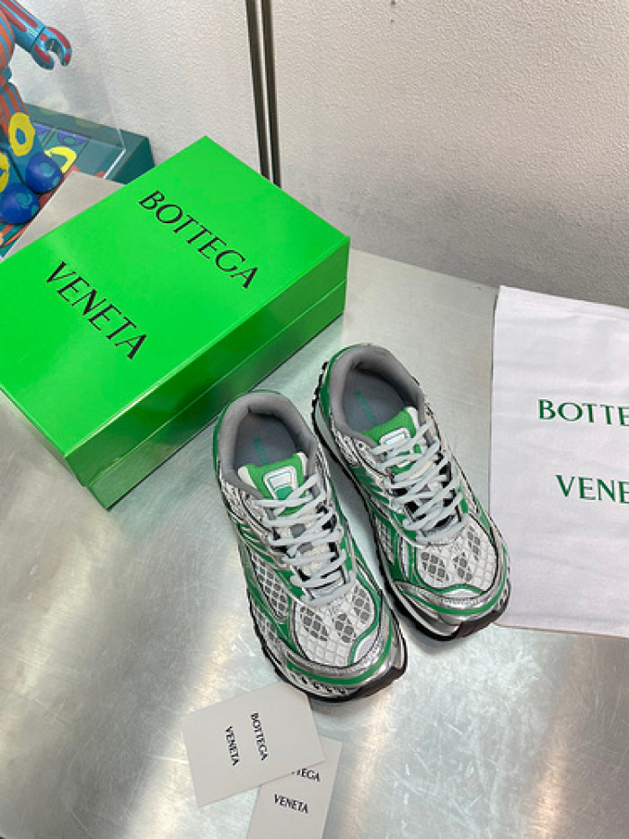bo*te*ga Ve*ne*ta sneaker