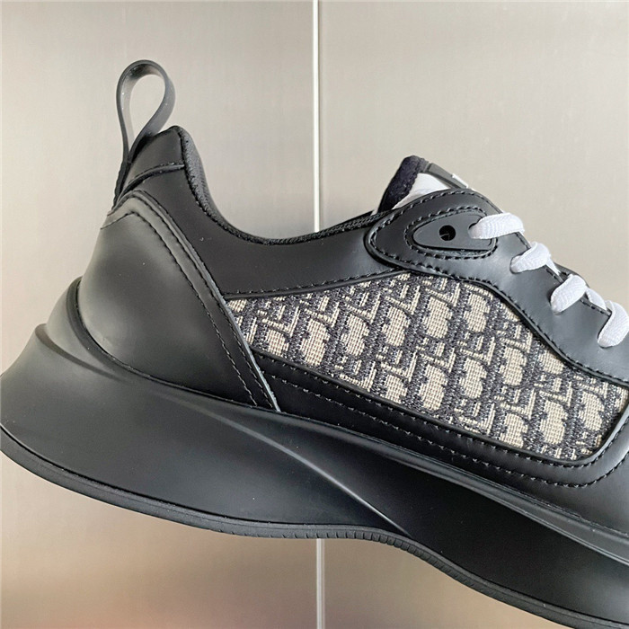 dr b25 trainer sneaker