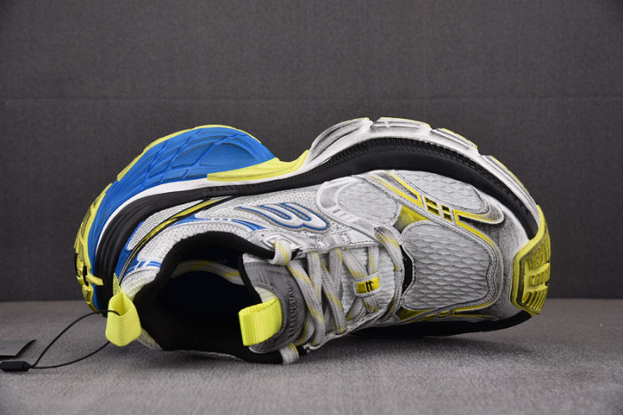 bl 10xl speed trainer sneaker