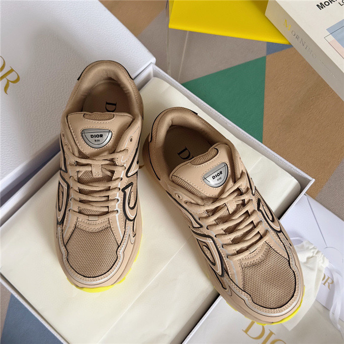 dr b30 trainer sneaker