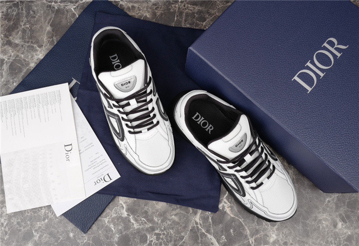 dr b30 trainer sneaker