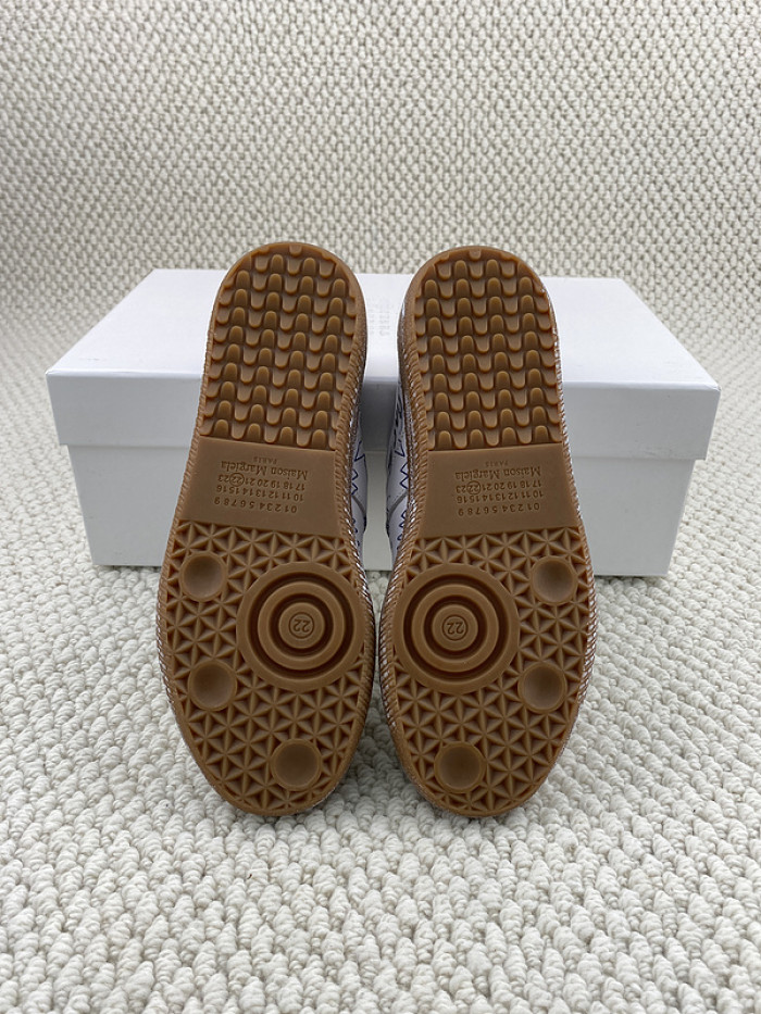 ma*s*n Ma*i*la shoes