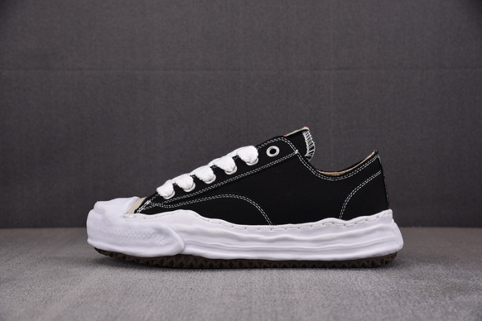Ma*s*n mihara yasuhiro sneaker