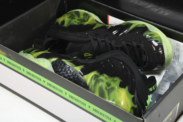 nike air foamposite one paranorman 579771-003