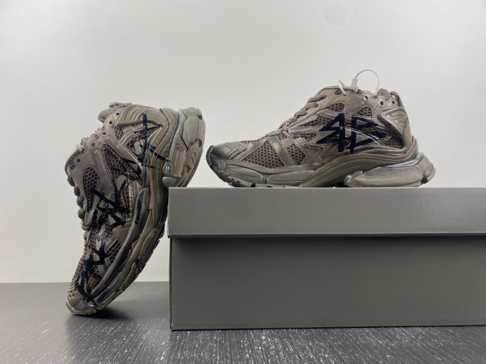 bl runner trainers sneakers