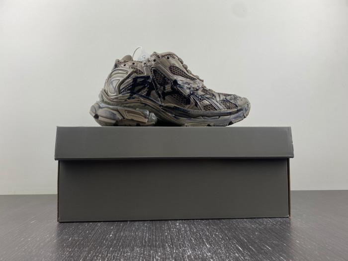 bl runner trainers sneakers