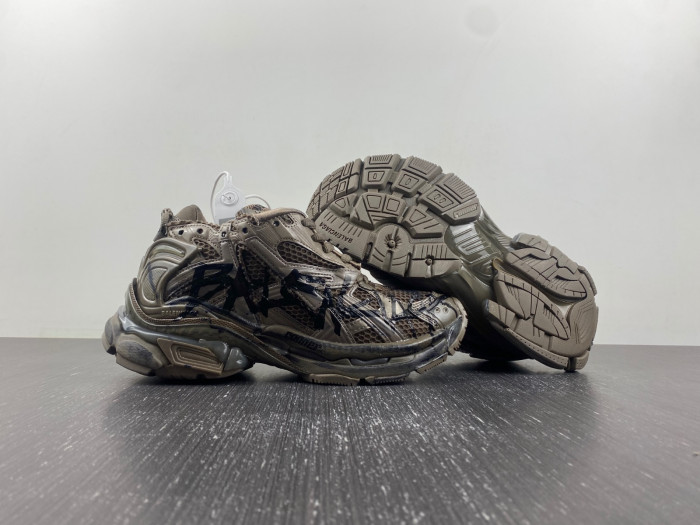 bl runner trainers sneakers