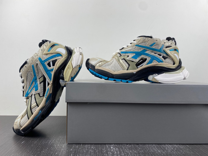 bl runner trainers sneakers