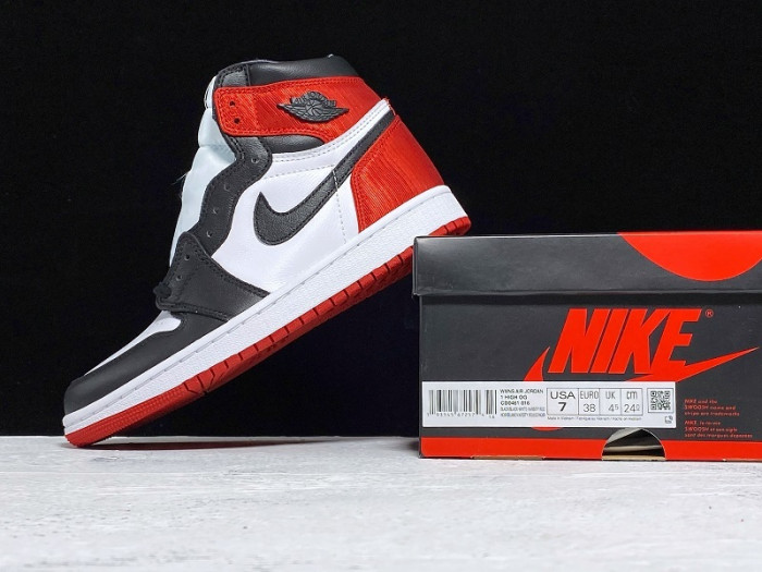 jordan 1 retro high satin black toe - cd0461-016