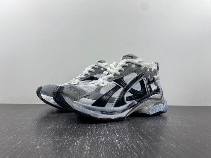 bl runner trainers sneakers