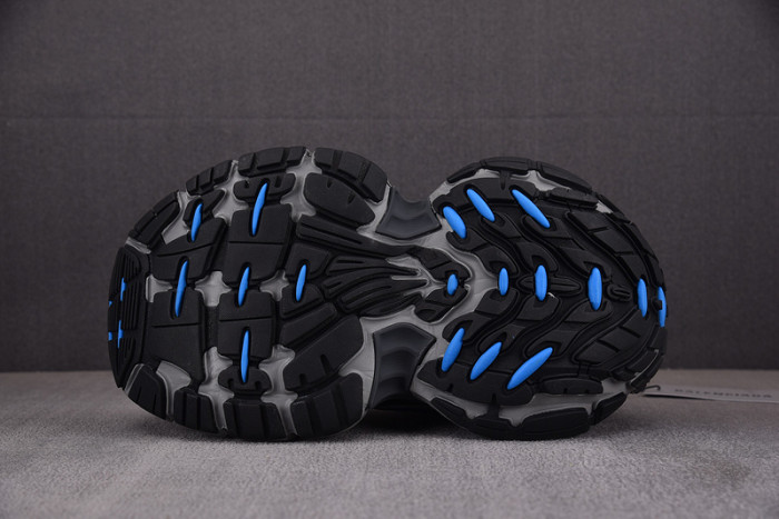 bl 10xl speed trainer sneaker