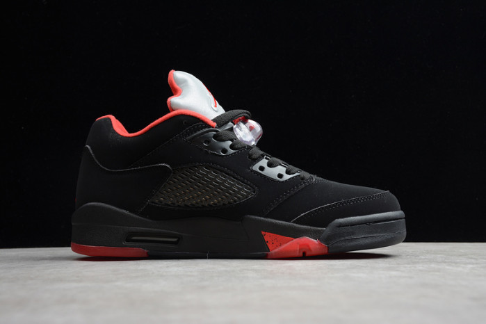 air jordan 5 retro low alternate 90 black/gym red-metallic hematite 819171-001