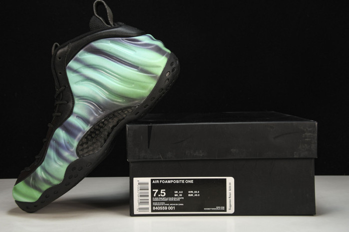 air foamposite one N0*Hern lights 840559- 001