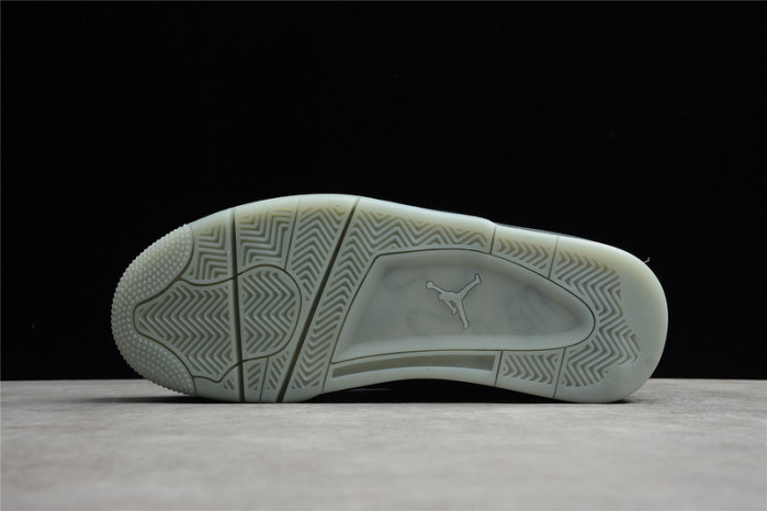 air jordan 4 retro kaws black 930155-001