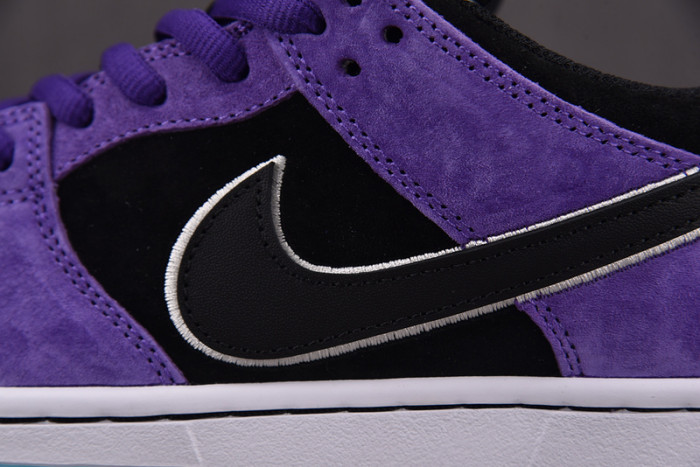 Hayley Wilson x Nike SB Dunk Low HJ0513-500