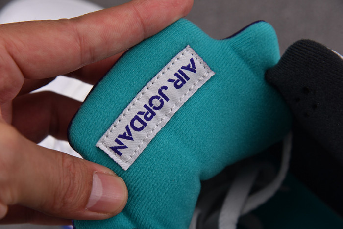 JORDAN 5 RETRO GRAPE 2025 HQ7978-100