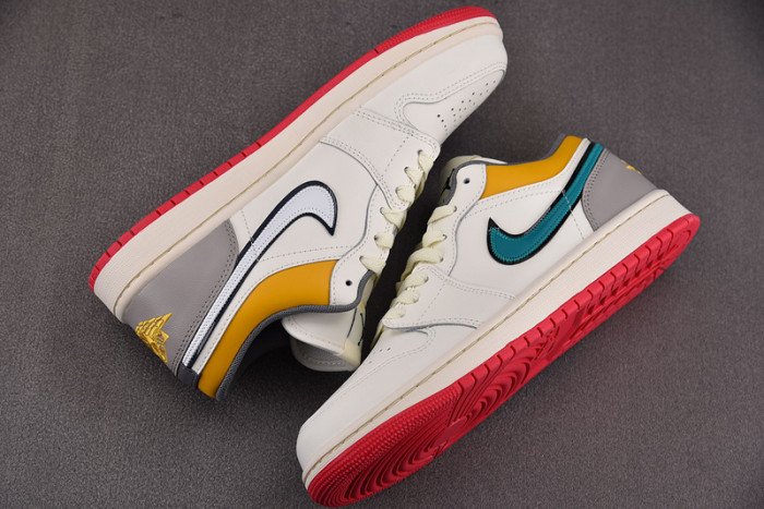 Air Jordan 1 Low Premium "Lace Toggle" HV4511-133