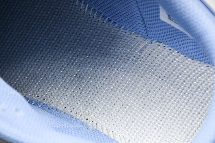 Travis Scott x Nike Zoom Field Jaxx Leche Blue HQ3072-400