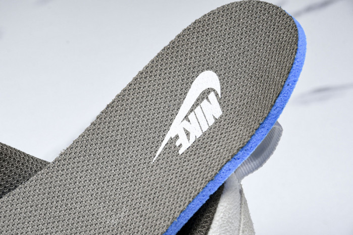 Travis Scott x Nike Shark-A-Don Sail HQ3061-100