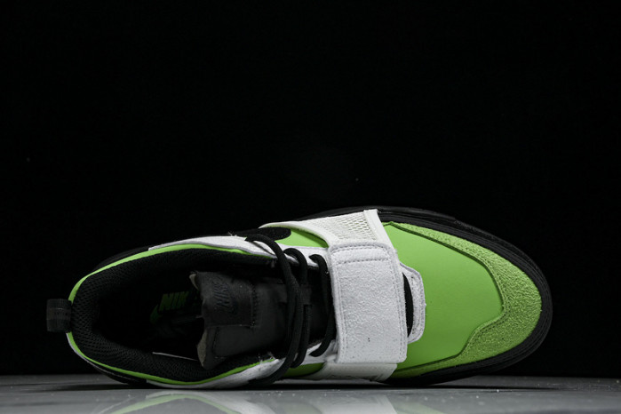 Travis Scott x Nike Zoom Field Jaxx HQ3061-104