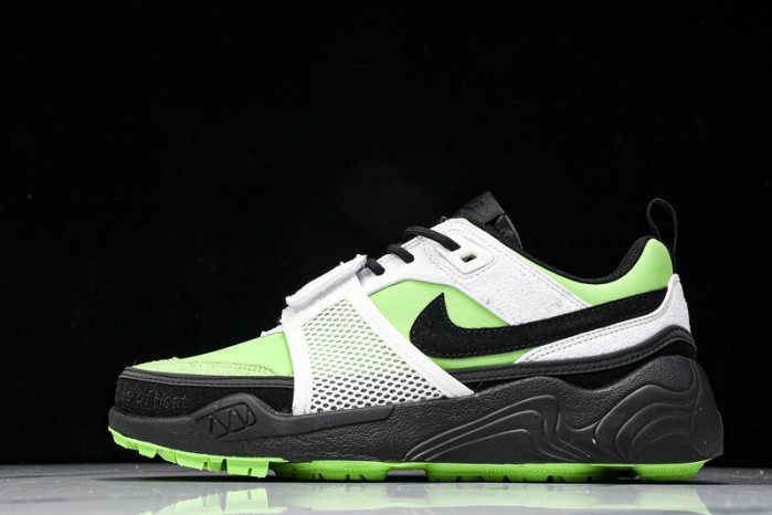 Travis Scott x Nike Zoom Field Jaxx HQ3061-104