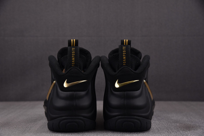 Nike Air Foamposite Pro “Black/Metallic Gold” 624041-009