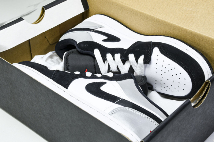 AIR JORDAN 1 LOW PANDA TOE HF3188-106