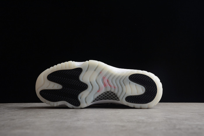 jordan 11 retro low snake light bone - cd6846-002