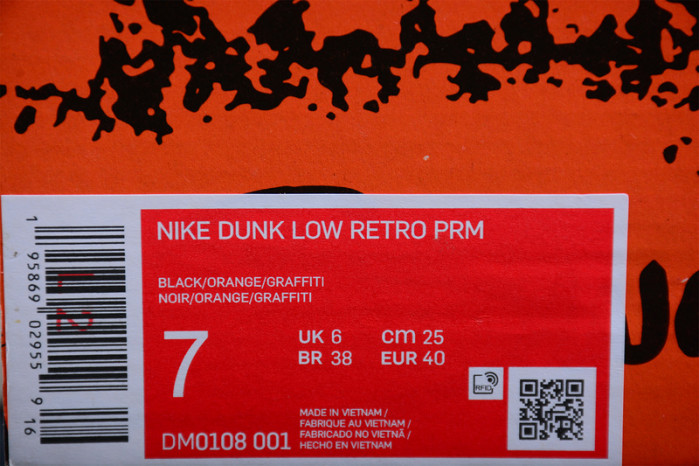 nike dunk low graffiti black red dm0108-001