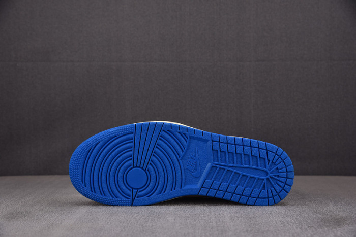 TRAVIS SCOTT FRAGMENT AIR JORDAN 1 LOW OG DM7866-104