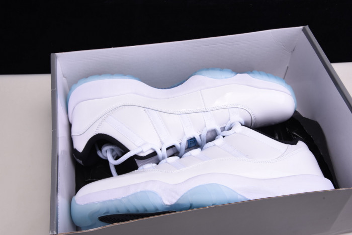 air jordan 11 low “legend blue” av2187-117
