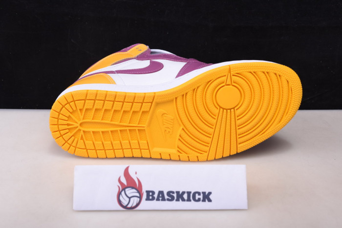 air jordan 1 high og “brotherhood” 555088-706