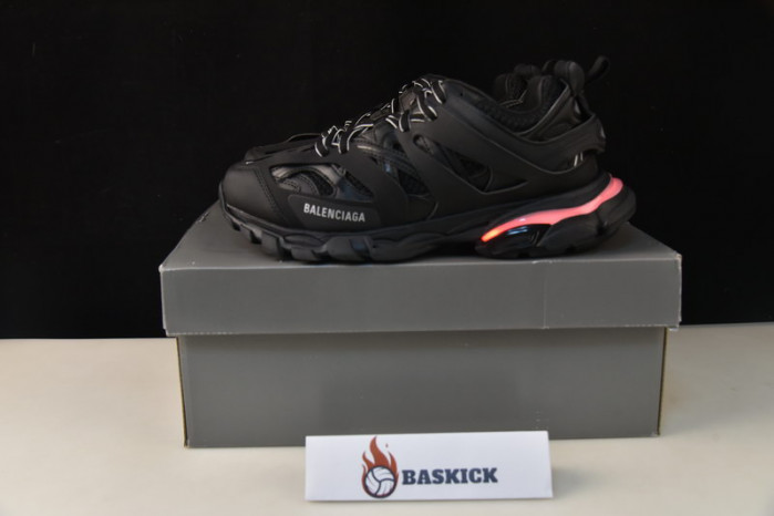 bl tess s. gomma trek low led sneakers 570391 w2gn1 1000