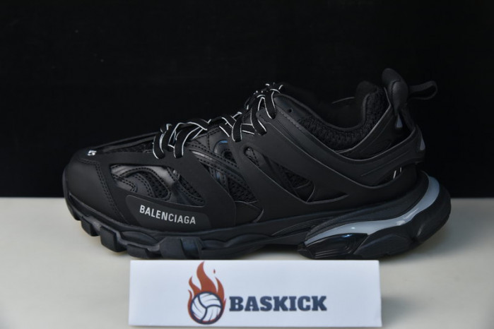 bl tess s. gomma trek low led sneakers 570391 w2gn1 1000